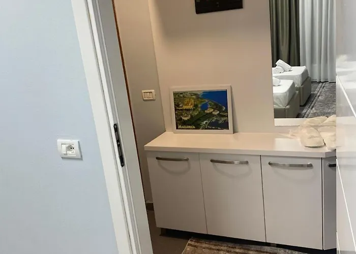 Apartment Center