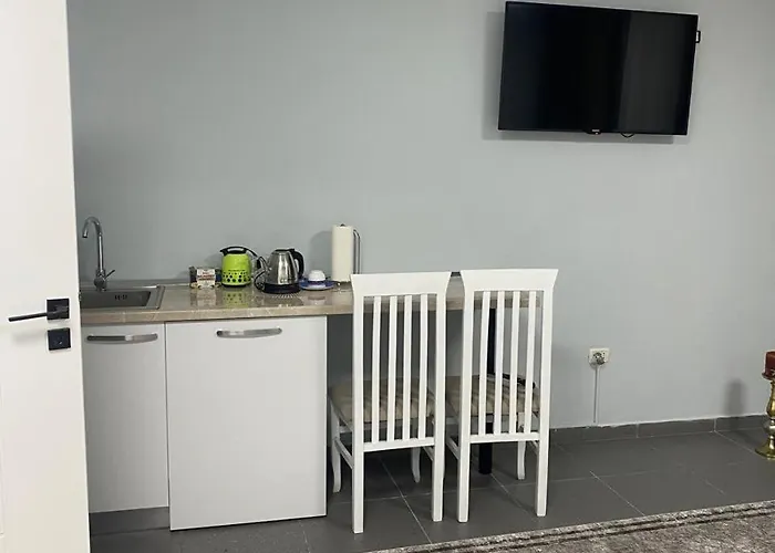 Apartment Center