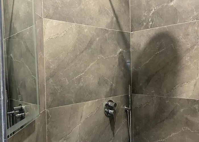 Center Apartman *